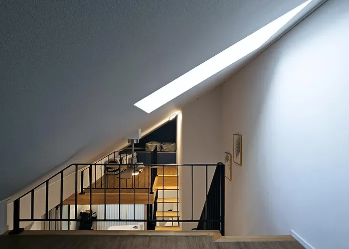 Apartamento Hongdae 10mins, Hapjeong 5mins, Airportbus 5mins, Largo House Seoul- Foreigner Only Seul