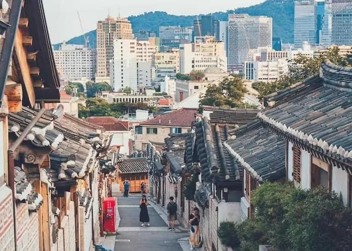 Apartamento Hongdae 10mins, Hapjeong 5mins, Airportbus 5mins, Largo House Seoul- Foreigner Only