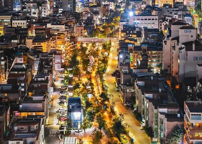 Hongdae 10mins, Hapjeong 5mins, Airportbus 5mins, Largo House Seoul- Foreigner Only Seul